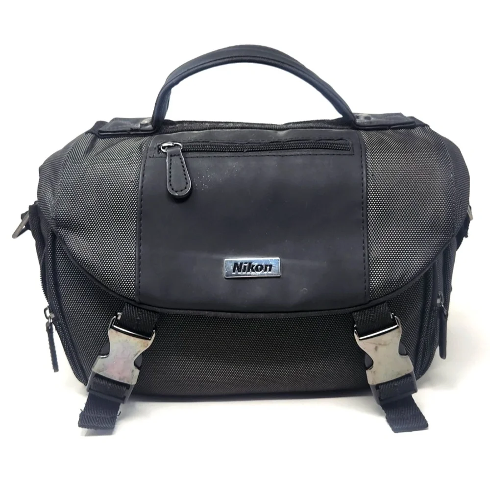 Nikon Deluxe DSLR Camera Shoulder Bag 13